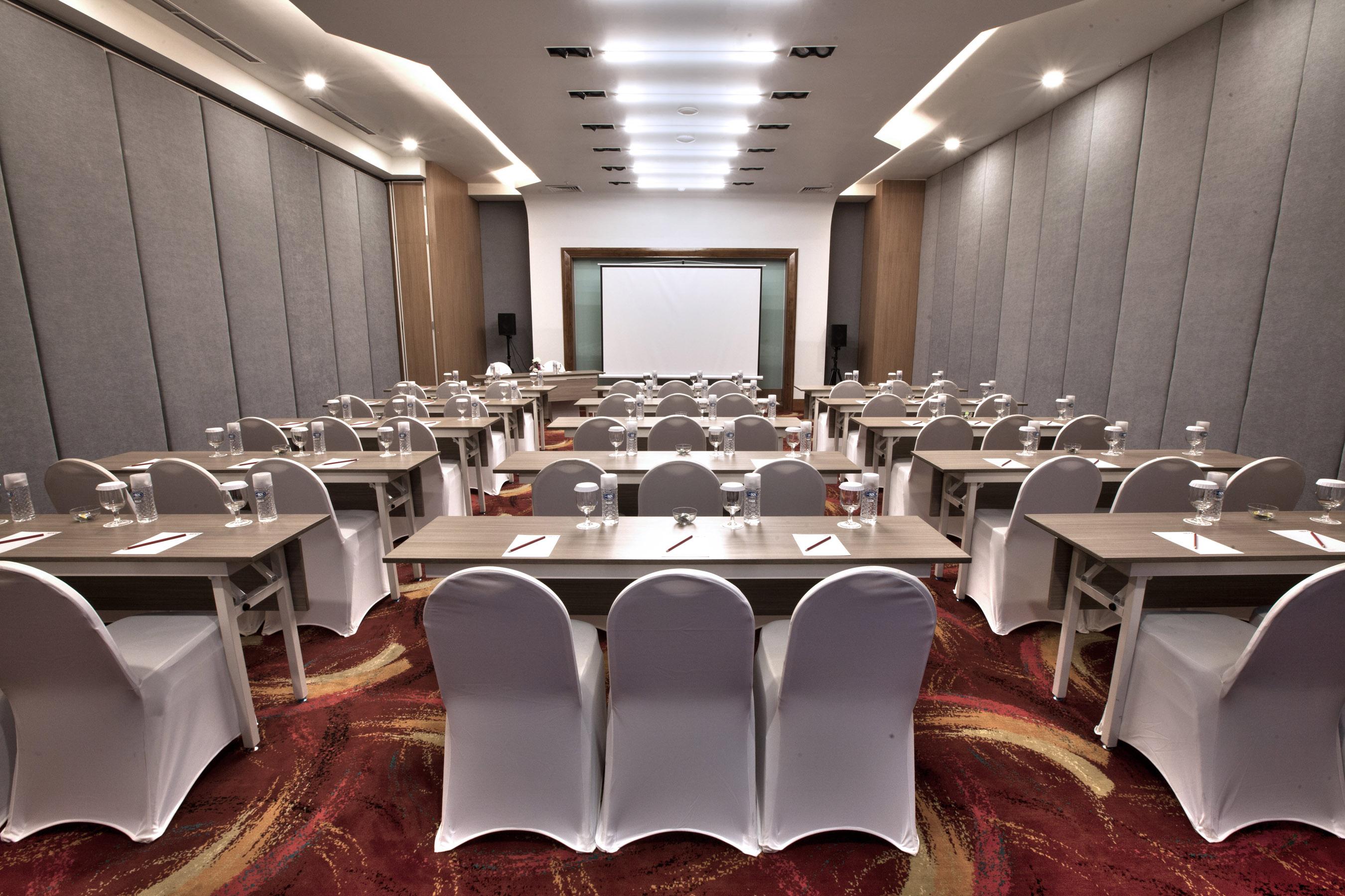 Mercure Bandung Nexa Supratman Exterior photo